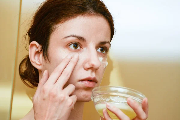 How To Get Rid Of Dry Flaky Skin On Face Instantly 1