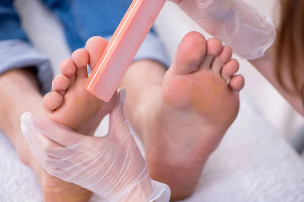 How To Remove Dead Skin From Feet