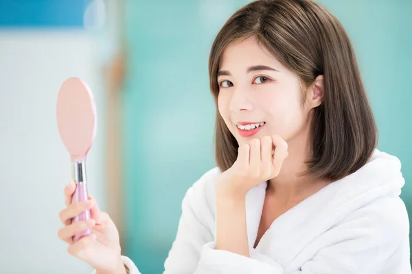 Korean Beauty Tips For Glowing Skin