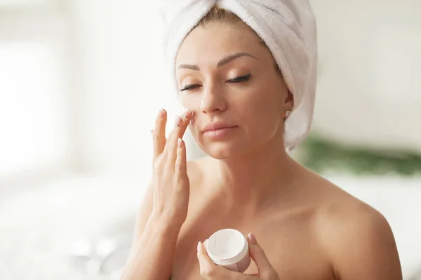 What Is Bht In Skincare