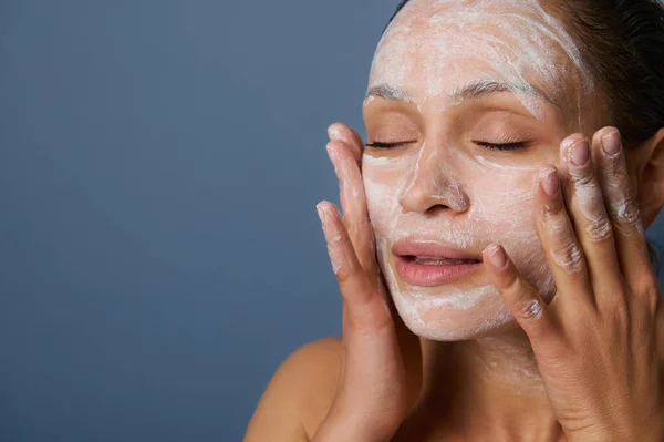 How Long To Wait Between Skincare Steps